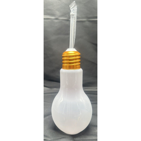 Disneyland Main Street 50TH Anniv. Electrical Parade Light Up Bulb Sipper New - Picture 2 of 10